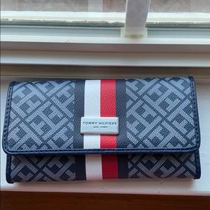 Tommy Hilfiger Wallet
